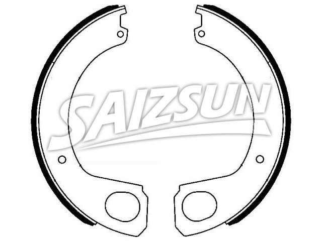 Brake Shoe Set:MC837658